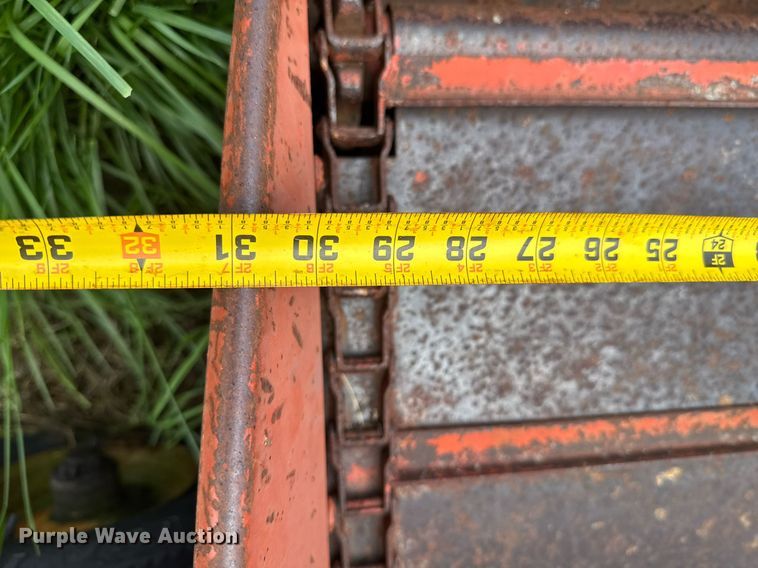 image for item DO0994 Gehl Hi-Throw FB88 silage blower