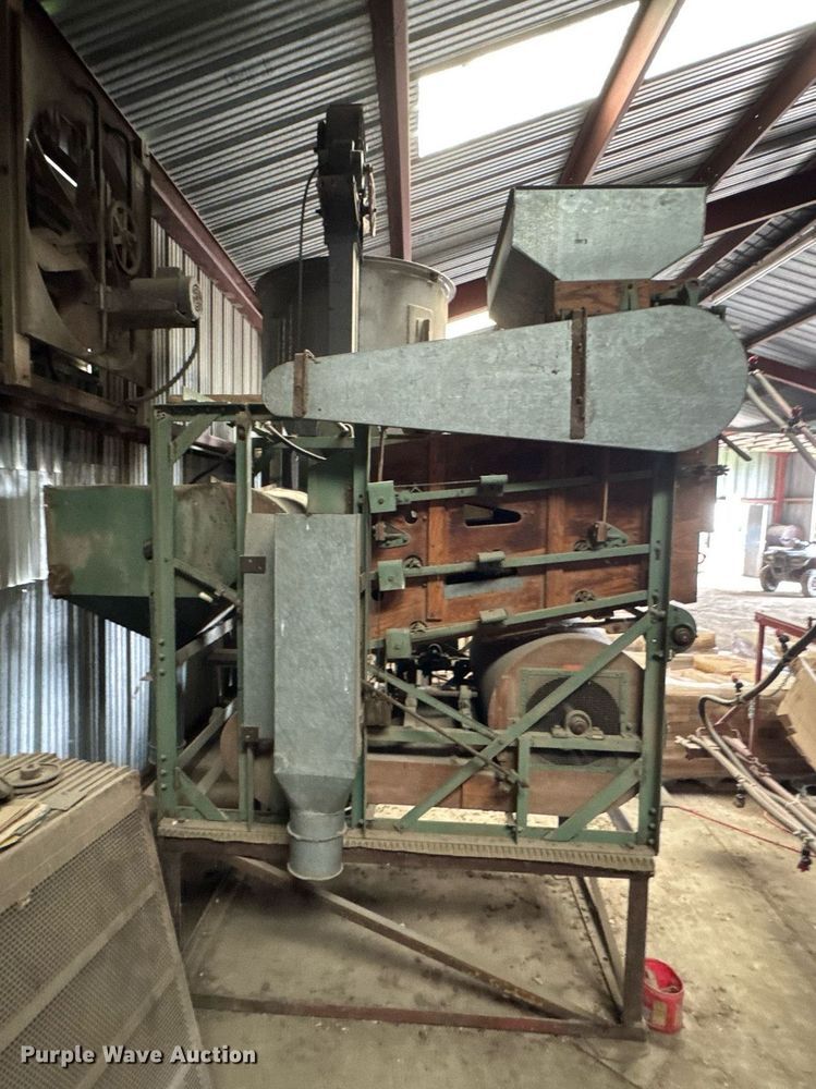 image for item DO0999 Seed handling equipment