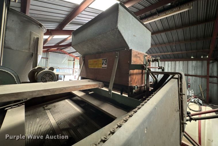 image for item DO0999 Seed handling equipment