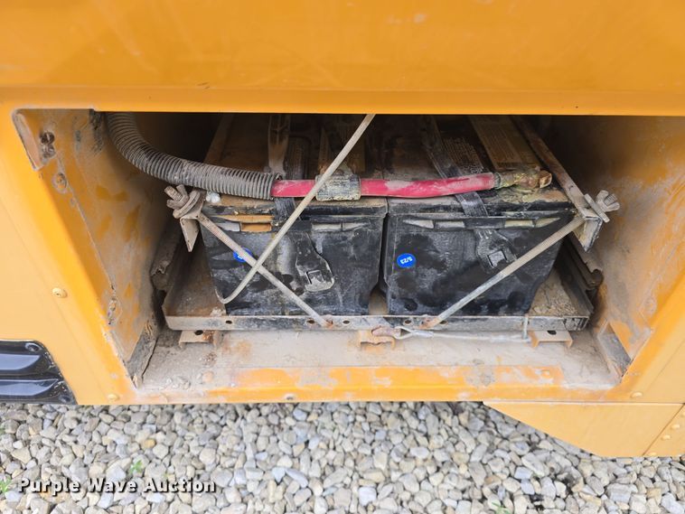 image for item DO7938 2006 Ford E450 Super Duty school bus