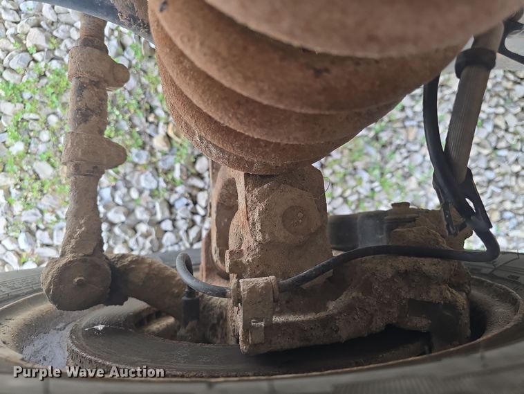 image for item DO7938 2006 Ford E450 Super Duty school bus