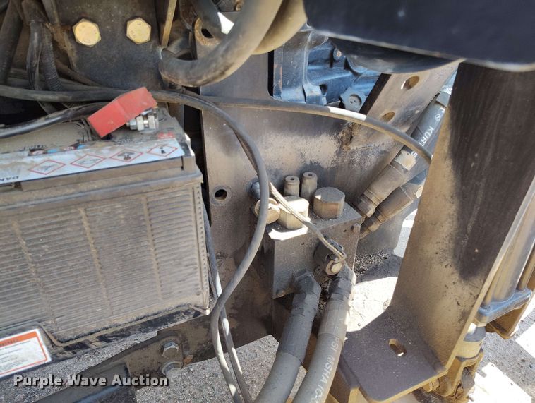 image for item DP4939 2013 New Holland TS6.110 MFWD tractor