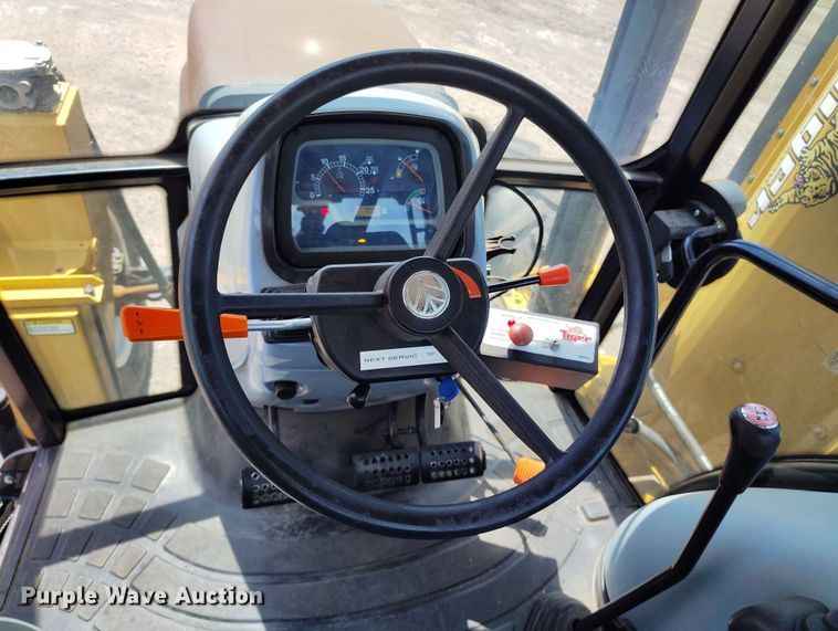 image for item DP4939 2013 New Holland TS6.110 MFWD tractor