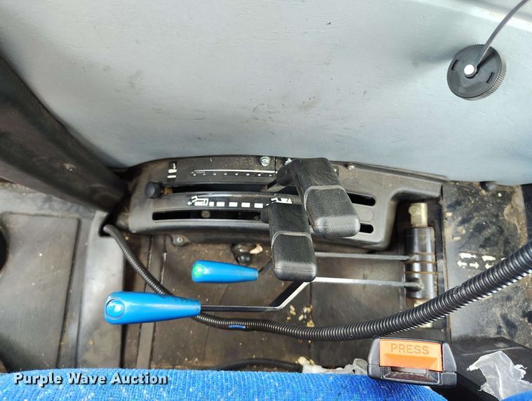 image for item DP4939 2013 New Holland TS6.110 MFWD tractor