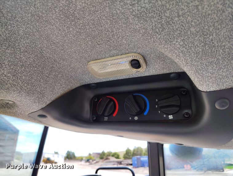 image for item DP4939 2013 New Holland TS6.110 MFWD tractor