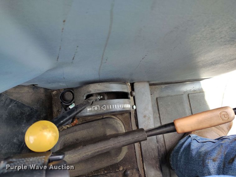 image for item DP4939 2013 New Holland TS6.110 MFWD tractor