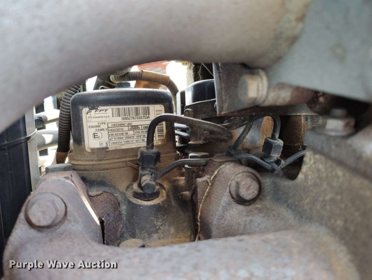 image for item DP4939 2013 New Holland TS6.110 MFWD tractor