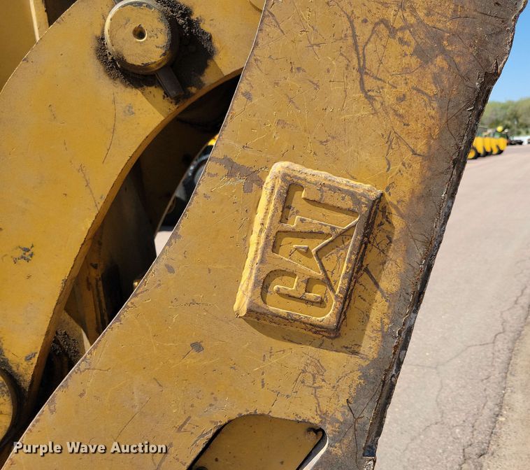 image for item DR4472 2015 Caterpillar 336F excavator