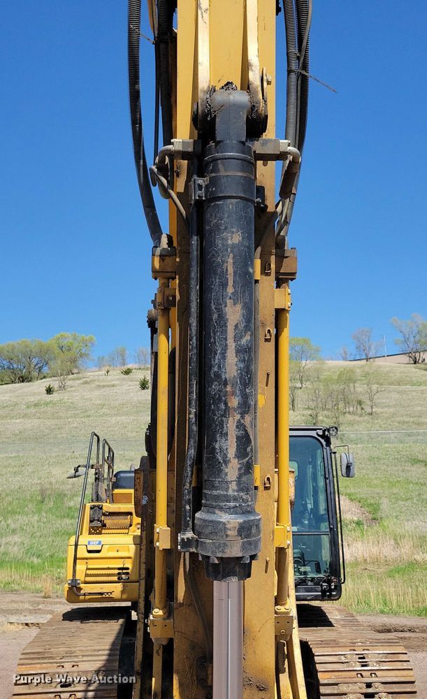 image for item DR4472 2015 Caterpillar 336F excavator