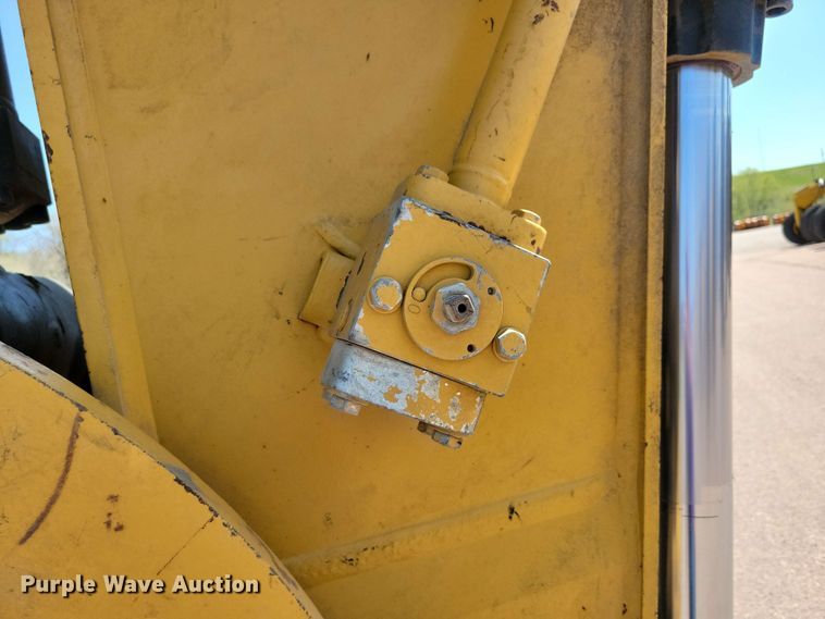 image for item DR4472 2015 Caterpillar 336F excavator