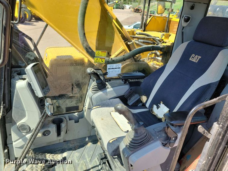 image for item DR4472 2015 Caterpillar 336F excavator