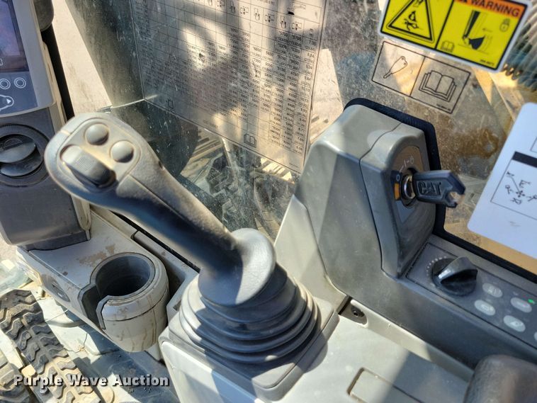 image for item DR4472 2015 Caterpillar 336F excavator