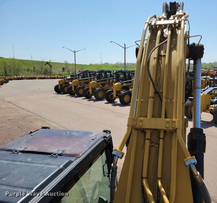 image for item DR4472 2015 Caterpillar 336F excavator