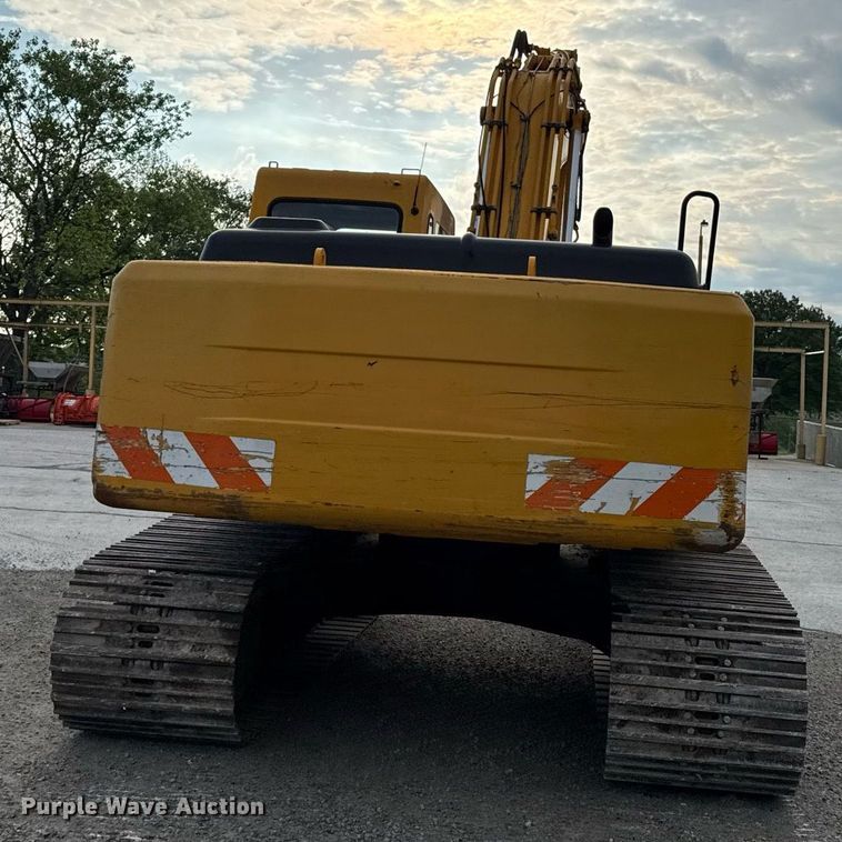 image for item DS4285 2005 Hyundia 210LC-7 excavator