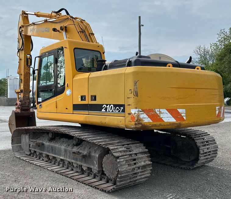 image for item DS4285 2005 Hyundia 210LC-7 excavator