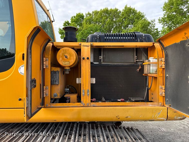 image for item DS4285 2005 Hyundia 210LC-7 excavator