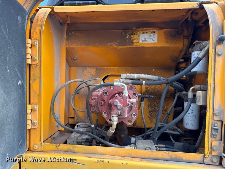 image for item DS4285 2005 Hyundia 210LC-7 excavator