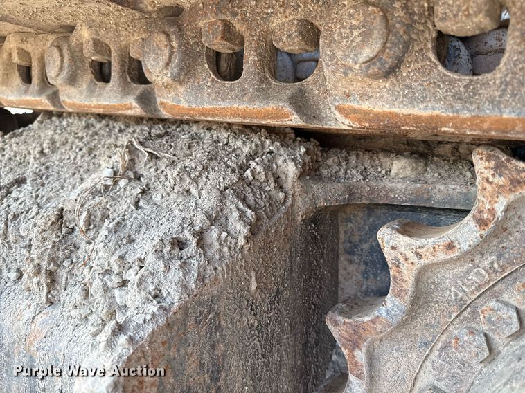 image for item DS4285 2005 Hyundia 210LC-7 excavator