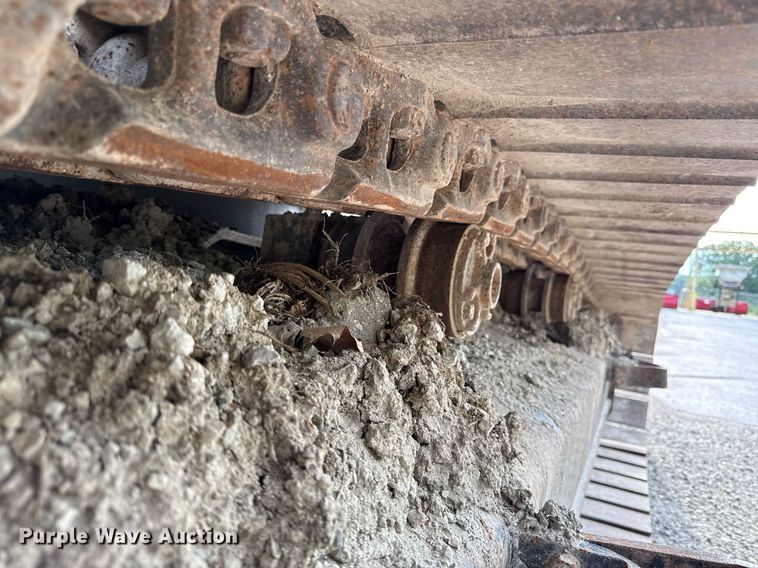 image for item DS4285 2005 Hyundia 210LC-7 excavator