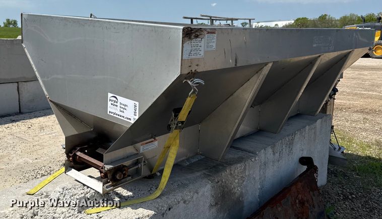 image for item DS4287 Buyers Saltdogg spreader