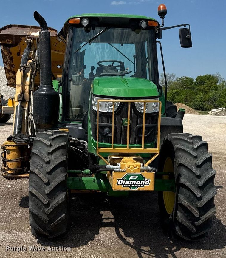 image for item DS4288 2016 John Deere 6110M MFWD tractor
