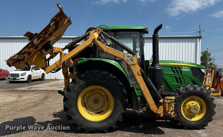 image for item DS4288 2016 John Deere 6110M MFWD tractor
