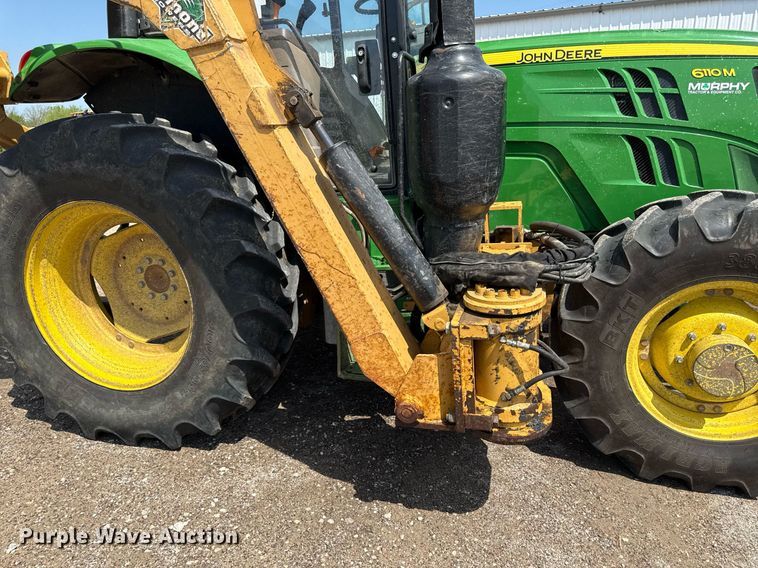 image for item DS4288 2016 John Deere 6110M MFWD tractor