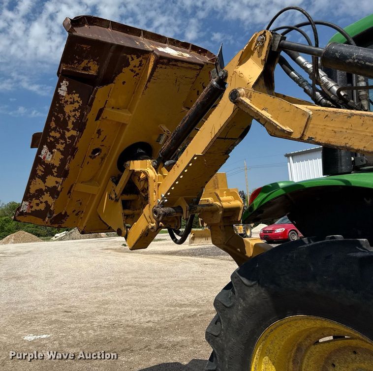 image for item DS4288 2016 John Deere 6110M MFWD tractor