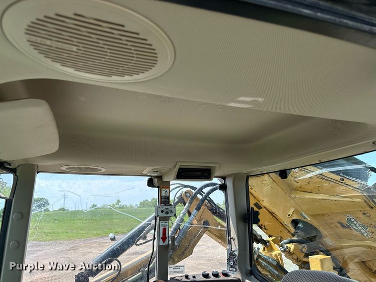 image for item DS4288 2016 John Deere 6110M MFWD tractor