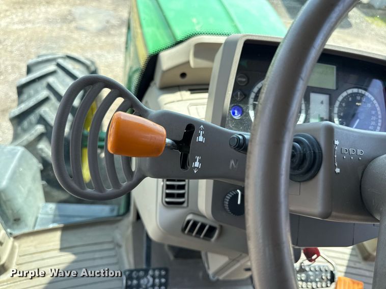 image for item DS4288 2016 John Deere 6110M MFWD tractor