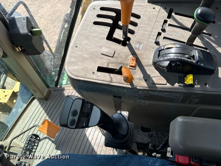 image for item DS4288 2016 John Deere 6110M MFWD tractor