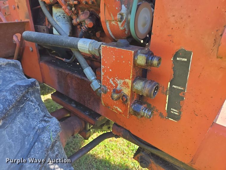 image for item DT4864 1985 Ditch Witch 4010 trencher