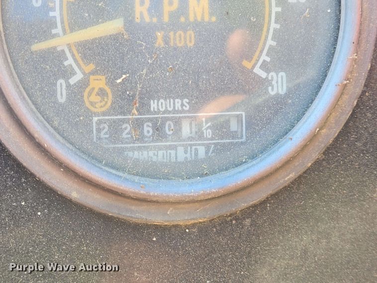 image for item DT4864 1985 Ditch Witch 4010 trencher