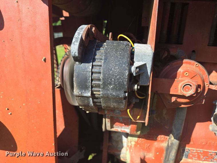 image for item DT4864 1985 Ditch Witch 4010 trencher