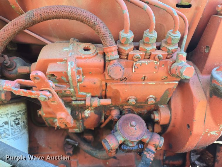 image for item DT4864 1985 Ditch Witch 4010 trencher