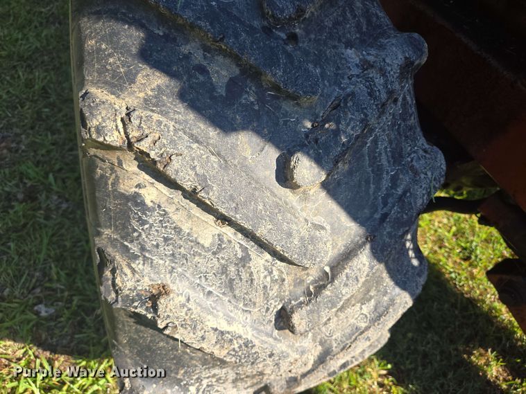 image for item DT4864 1985 Ditch Witch 4010 trencher