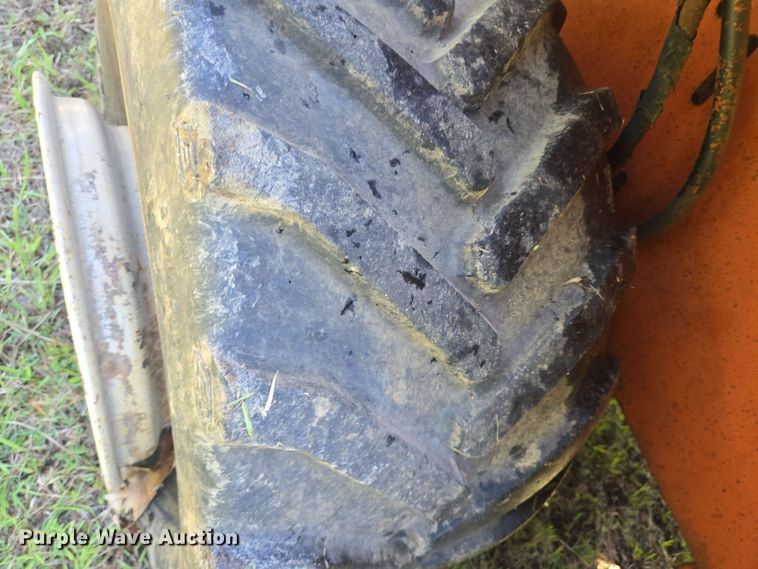 image for item DT4864 1985 Ditch Witch 4010 trencher