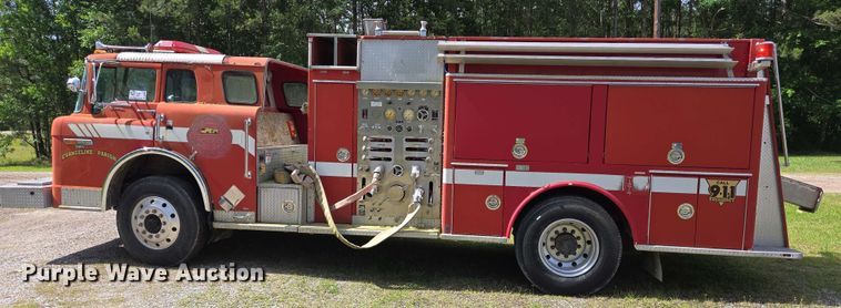 image for item DT4865 1982 Ford C8000 pumper fire truck