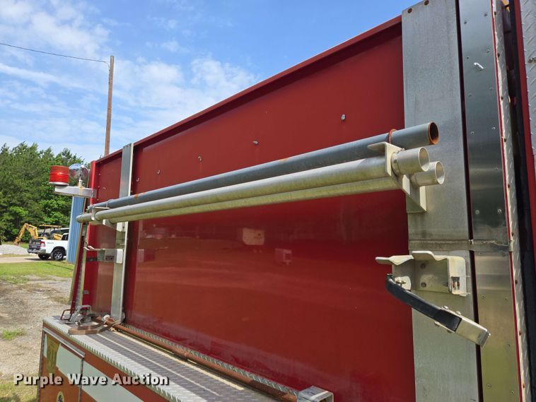 image for item DT4865 1982 Ford C8000 pumper fire truck