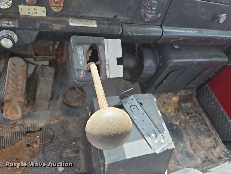 image for item DT4865 1982 Ford C8000 pumper fire truck