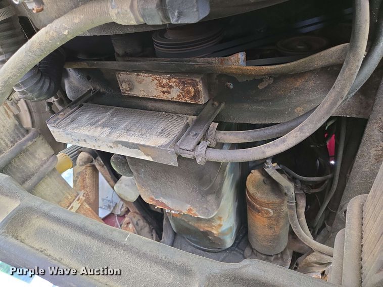 image for item DT4865 1982 Ford C8000 pumper fire truck