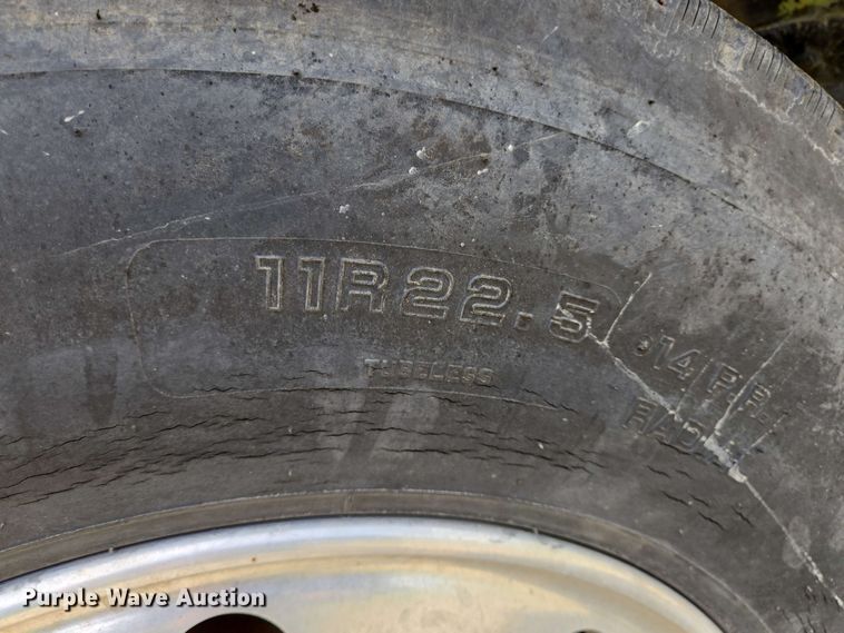 image for item DT4865 1982 Ford C8000 pumper fire truck