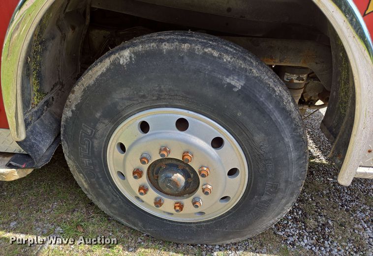 image for item DT4865 1982 Ford C8000 pumper fire truck