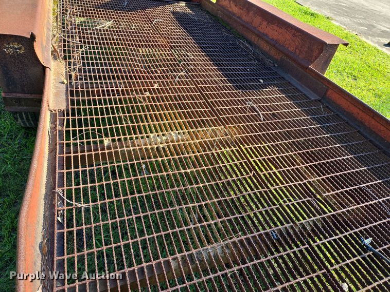 image for item DT4866 1985 Belshe equipment trailer