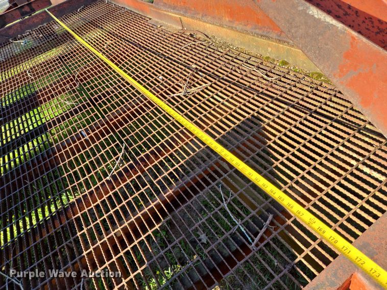 image for item DT4866 1985 Belshe equipment trailer