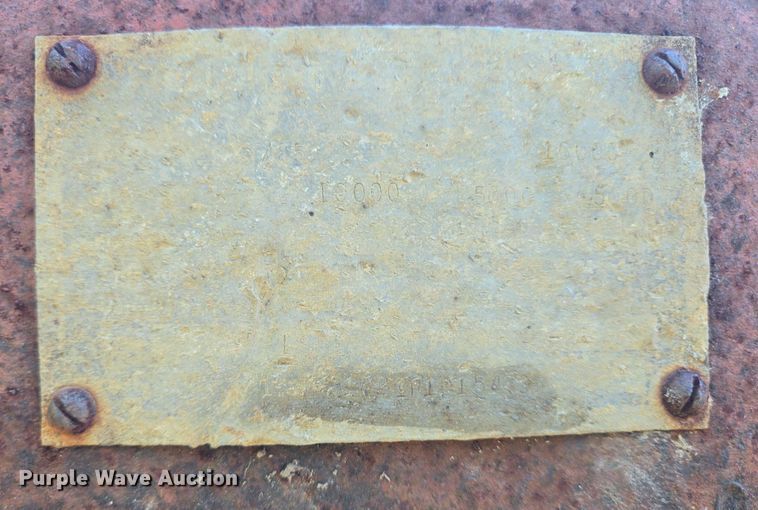 image for item DT4866 1985 Belshe equipment trailer