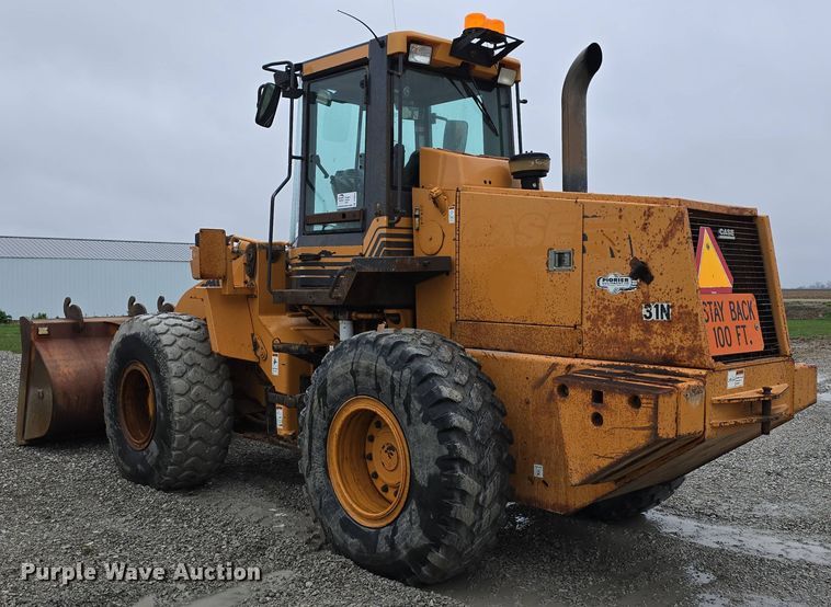 image for item DT6814 2000 Case 621C wheel loader