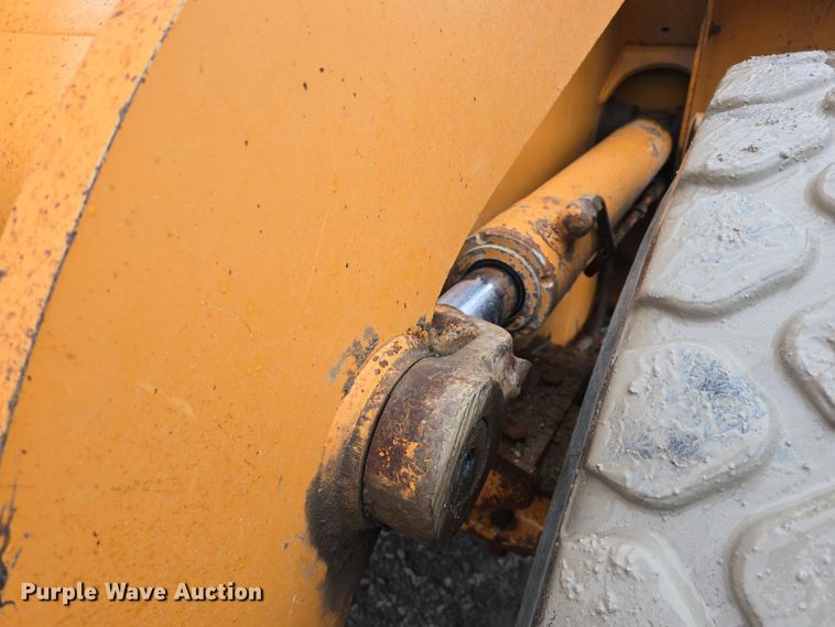 image for item DT6814 2000 Case 621C wheel loader