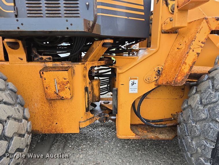 image for item DT6814 2000 Case 621C wheel loader