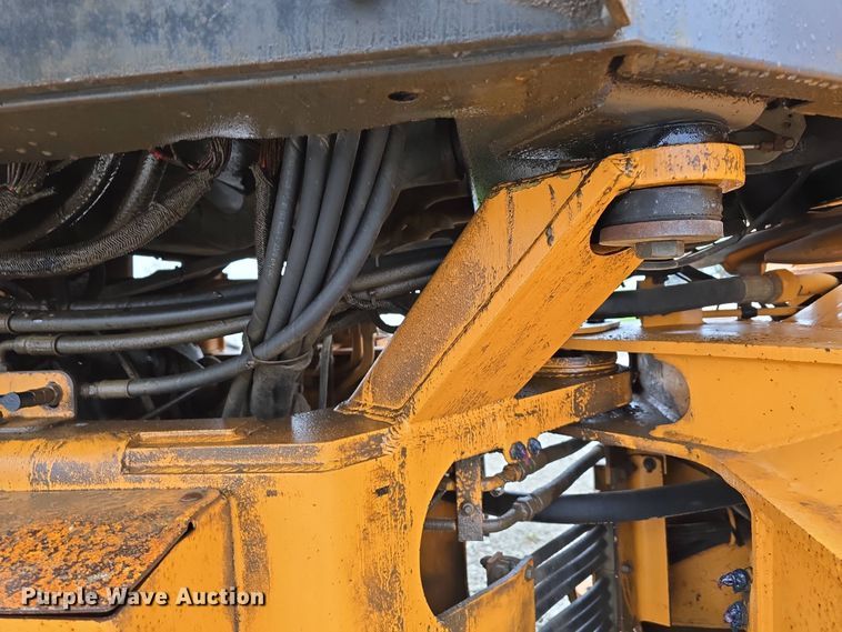 image for item DT6814 2000 Case 621C wheel loader